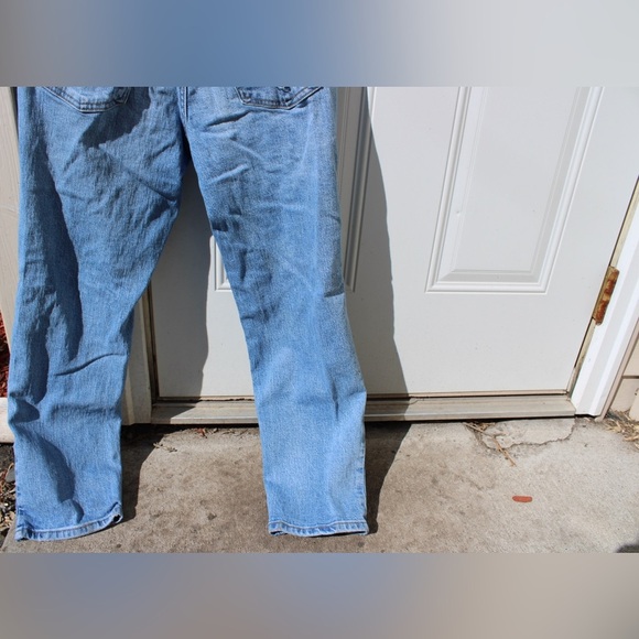 Universal Thread 8R High Rise 90s Slim Jeans - Picture 7 of 8